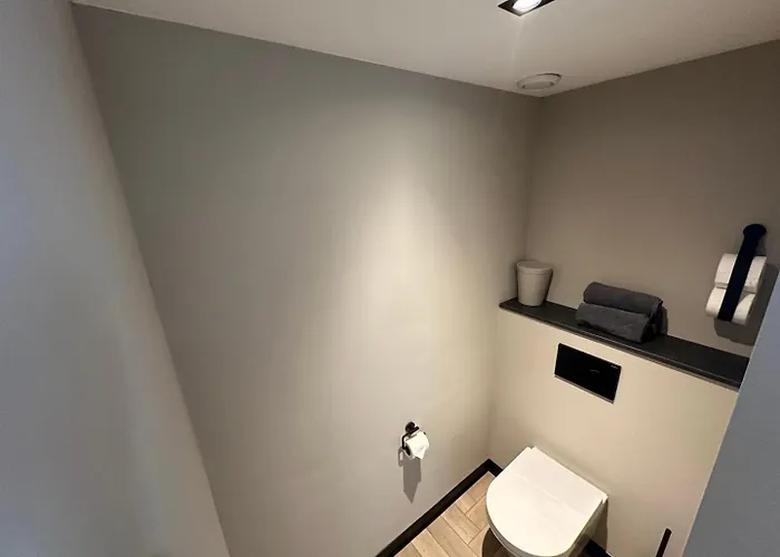 Boutique Le Faucon Bed & Breakfast