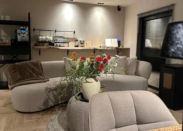 Bed & Breakfast Boutique Le Faucon 3*