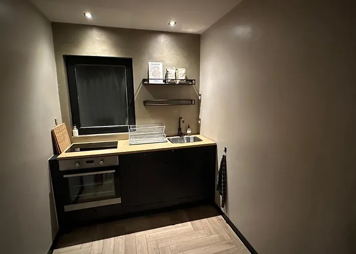 Boutique Le Faucon 3* Валкенбург