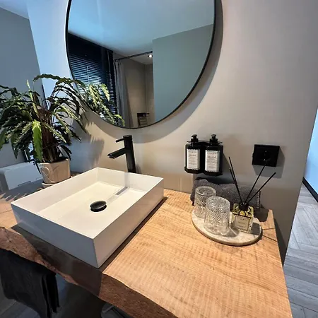 Bed and Breakfast Boutique Le Faucon